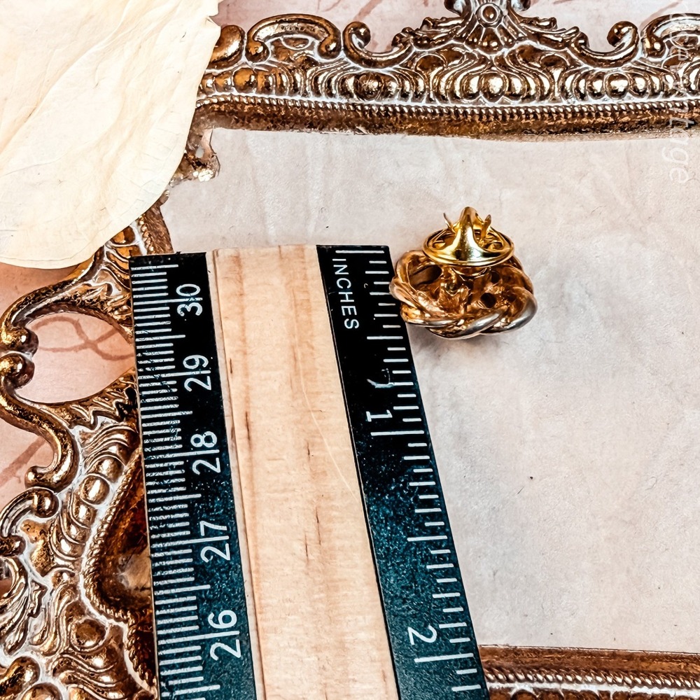 Gold Rose Pin - Picture 4 of 4